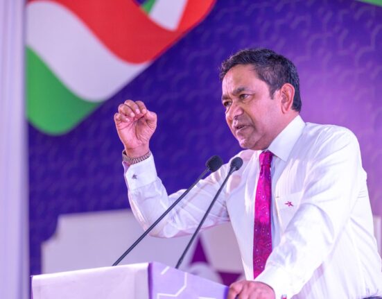 ޕީއެންއެފްގެ ގައުމީ ޖަލްސާގައި ރައީސް ޔާމީން ވާހަކަފުޅުދައްކަވަނީ -- ފޮޓޯ: ޕީއެންއެފް